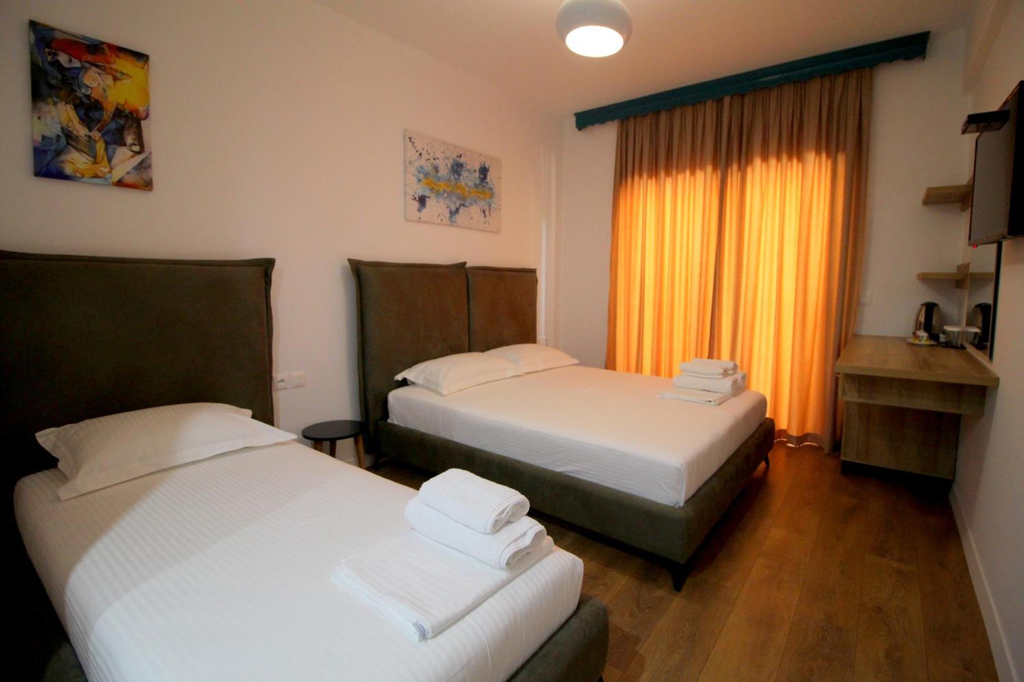 Ortus Rooms Sarandë Eksteriør bilde